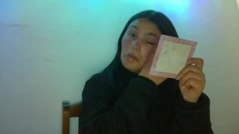 Luna online show from January 19, 2025, 3:39 am