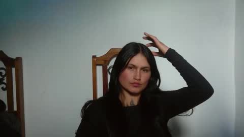 Luna online show from January 24, 2025, 7:49 pm