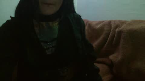 Luna online show from February 3, 2025, 1:19 am