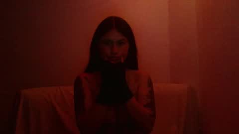 Luna online show from March 10, 2025, 1:34 am