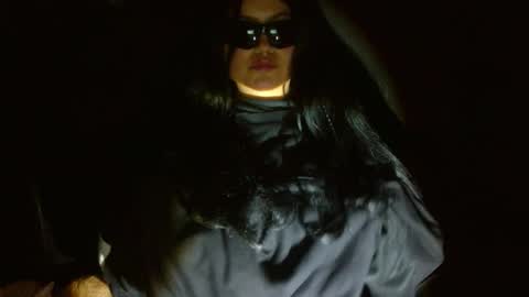 Luna online show from November 18, 2025, 4:28 am