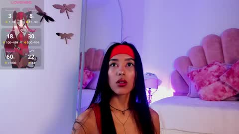 Snapshot of lunavelour_ chatting on May 4, 2026, 11:06 am Luna online show from May 4, 2026, 11:06 am