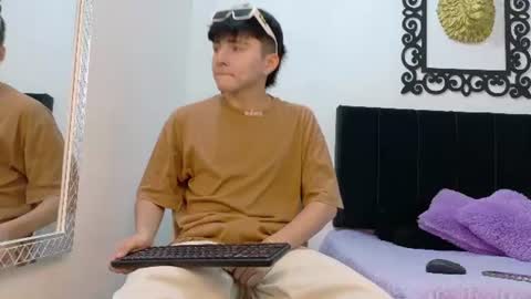 lunaydream online show from July 16, 2026, 1:06 pm