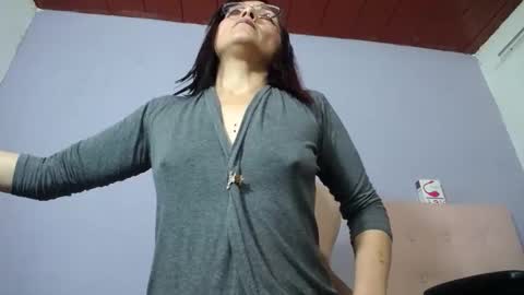 Luna Tamara online show from June 2, 2026, 6:15 am
