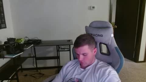 lunk3232 online show from December 22, 2025, 9:12 pm