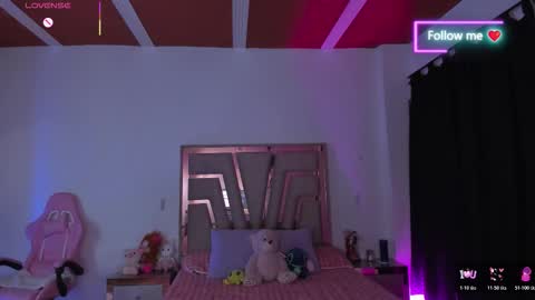 Snapshot of lunna_roosee chatting on February 27, 2026, 3:06 am LUNA ROSE online show from February 27, 2026, 3:06 am