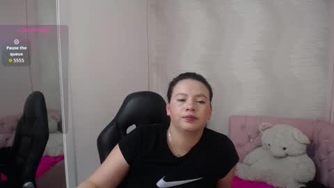 Katty   what ever do you want on my pv is for extra tokens minimi 250 tks ty u for understand online show from September 24, 2025, 3:32 am
