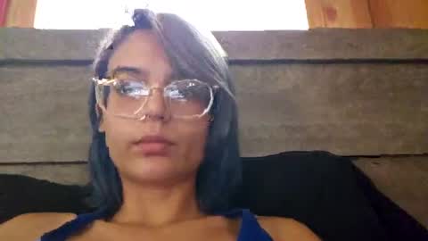 Lunobbione online show from October 13, 2025, 5:57 pm