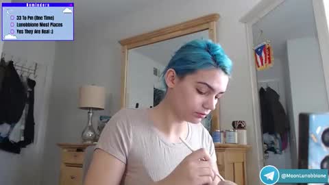Snapshot of lunobbione chatting on March 4, 2026, 5:41 pm Lunobbione online show from March 4, 2026, 5:41 pm