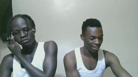 luoislove online show from November 10, 2025, 4:33 am