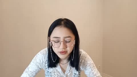 Roxie online show from April 12, 2026, 2:11 pm