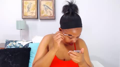 lusciousboobzz online show from November 15, 2025, 10:34 am