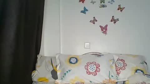 lushlola254 online show from October 15, 2025, 7:19 am