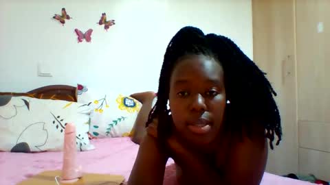 lushlola254 online show from January 11, 2026, 9:47 am