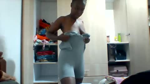 lushlola254 online show from February 7, 2026, 6:55 pm