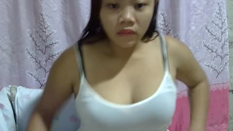 LushPinay online show from February 5, 2025, 12:06 pm