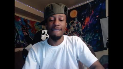 LUST online show from April 7, 2026, 12:33 am