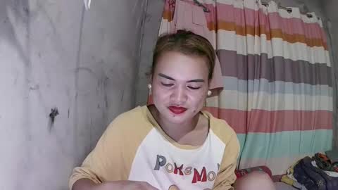 Flora Mae online show from October 22, 2025, 8:36 am