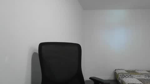 lustyhunk95 online show from December 8, 2024, 4:04 am