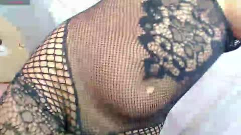 Snapshot of lustykeisha chatting on November 14, 2025, 1:26 am KEISHA - DONT FORGET TO FOLLOW ME AND GIVE ME THUMBS UP 3 online show from November 14, 2025, 1:26 am