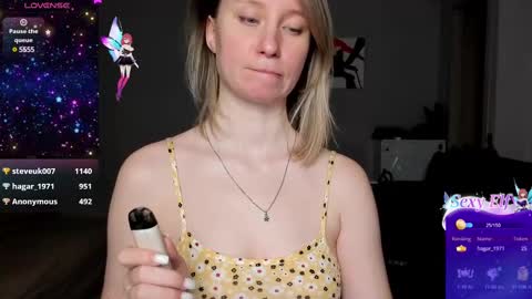 Snapshot of lusyagreenberg chatting on February 10, 2025, 8:21 pm LusyaGreenberg online show from February 10, 2025, 8:21 pm