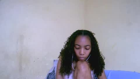 lutchia online show from September 21, 2025, 9:16 pm