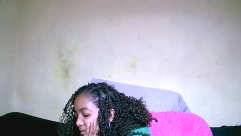 lutchia online show from September 26, 2025, 10:08 am