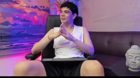 Snapshot of luuck_6 chatting on February 10, 2026, 12:59 am luuck online show from February 10, 2026, 12:59 am