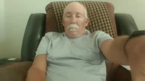 Snapshot of luv269er chatting on October 23, 2025, 9:57 pm luv269er online show from October 23, 2025, 9:57 pm