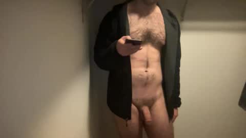 Snapshot of luv2bnaked23 chatting on December 29, 2024, 5:10 am luv2bnaked23 online show from December 29, 2024, 5:10 am