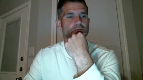 luvalonsix online show from October 2, 2025, 2:51 am