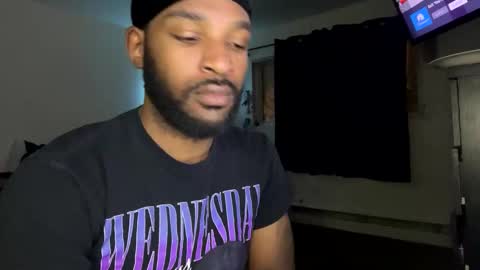 luverboi online show from December 31, 2024, 2:08 am