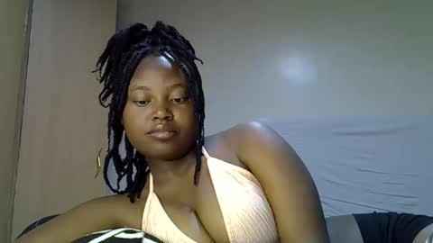 Tracy online show from October 18, 2025, 7:36 pm