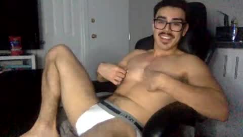 luvrboy77 online show from June 13, 2026, 6:11 am
