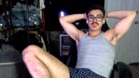 luvrboy77 online show from June 22, 2026, 5:37 am