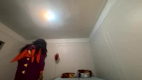 Snapshot of luvvlee chatting on February 4, 2026, 8:31 am luvvlee online show from February 4, 2026, 8:31 am