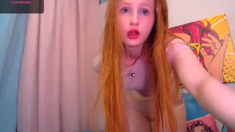 Snapshot of lux_angel chatting on September 25, 2025, 12:14 am lux_angel online show from September 25, 2025, 12:14 am