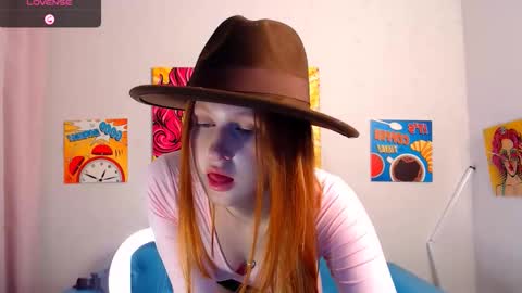 Snapshot of lux_angel chatting on November 25, 2025, 9:37 pm lux_angel online show from November 25, 2025, 9:37 pm