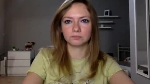 Millie online show from November 5, 2025, 11:27 pm