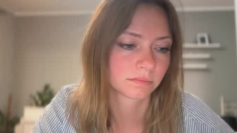 Millie online show from July 29, 2026, 9:02 pm