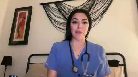 luxcher22 online show from March 11, 2026, 3:56 am