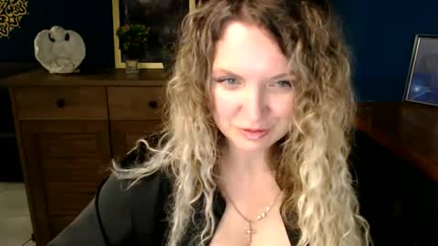 Donna online show from June 6, 2026, 6:40 am