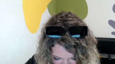 Donna online show from June 15, 2026, 9:00 am