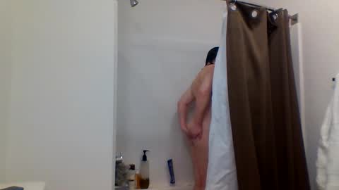 Snapshot of luxeysparkle chatting on December 25, 2024, 8:07 pm Luxey Sparkle online show from December 25, 2024, 8:07 pm