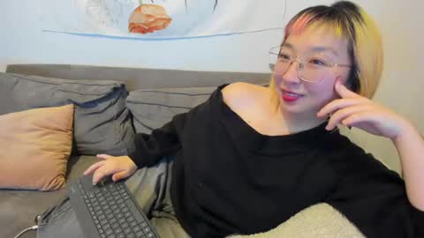 LuxGray online show from January 18, 2025, 6:13 am