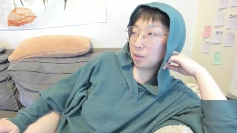 LuxGray online show from January 9, 2026, 9:05 pm