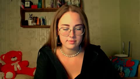 Katie online show from October 1, 2025, 9:54 pm
