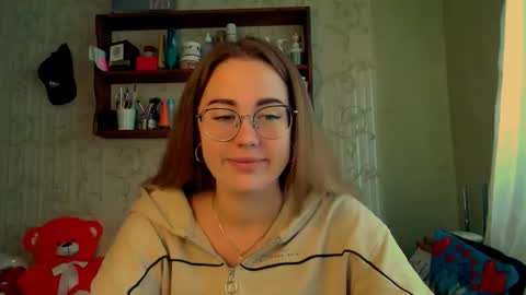 Katie online show from October 18, 2025, 9:21 am