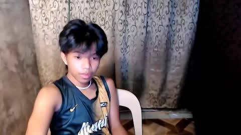 luxirfy online show from November 8, 2025, 5:23 pm