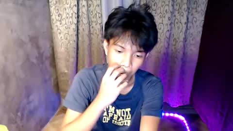 luxirfy online show from January 7, 2026, 5:04 pm